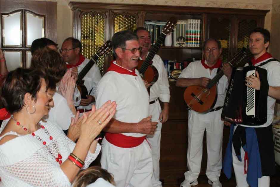 Residencia de ancianos y personas de la tercera edad en Peralta, Navarra.